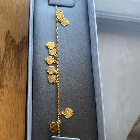 Unique Liberty Themed 22k gold bracelet original design - Picture 2 of 4